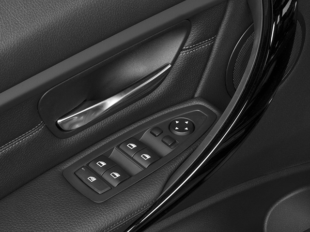 2013 BMW 3 Series 4dr Sdn 328i xDrive AWD