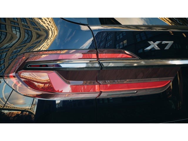 2026 BMW X7 Base