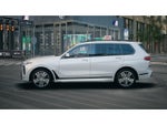 2026 BMW X7 Base