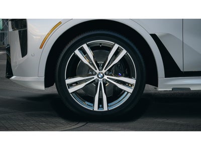 2026 BMW X7 Base