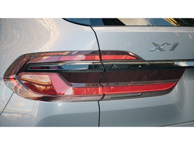 2026 BMW X7 Base