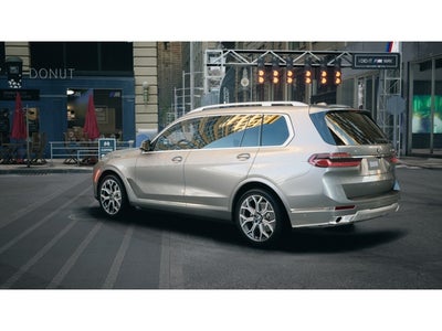 2026 BMW X7 Base