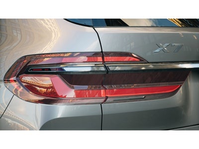 2026 BMW X7 Base