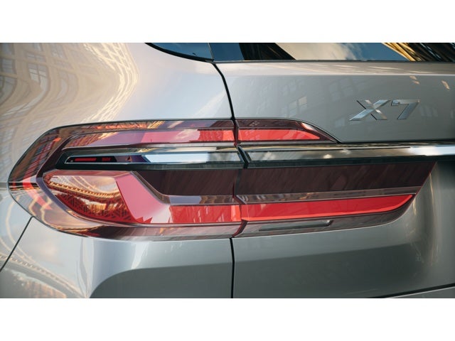 2026 BMW X7 Base