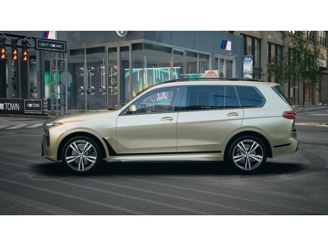 2026 BMW X7 Base