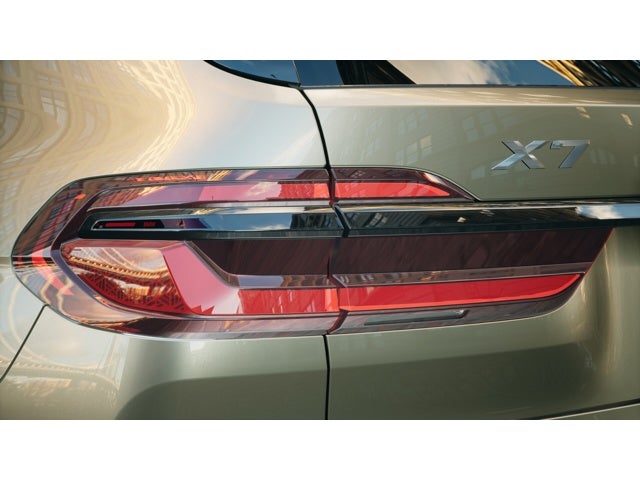 2026 BMW X7 Base