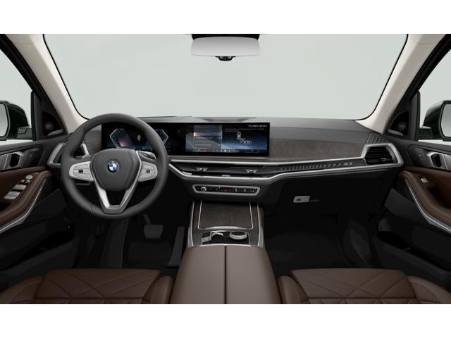 2026 BMW X7 Base