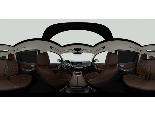 2026 BMW X7 Base