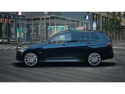 2026 BMW X7 Base
