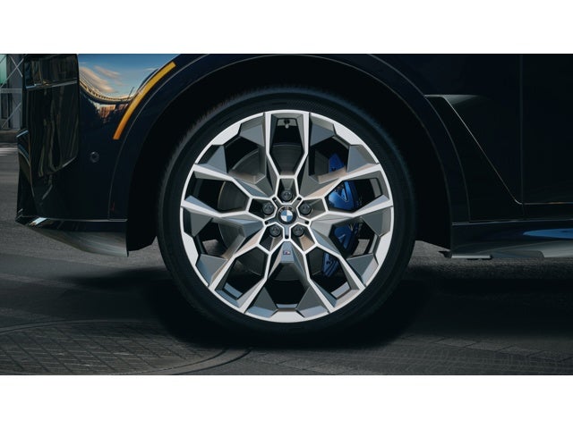 2026 BMW X7 Base