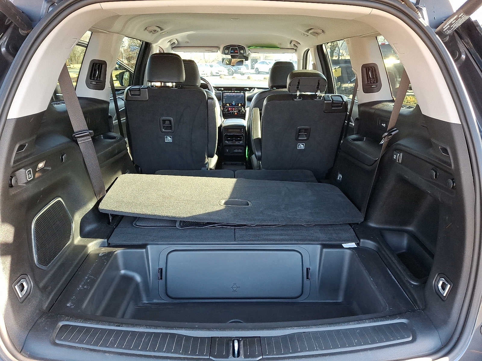 2022 Jeep Grand Cherokee L Limited 4x4