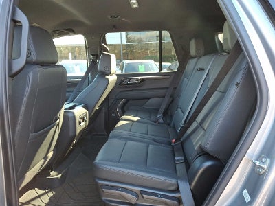 2025 Chevrolet Tahoe 4WD 4dr LT