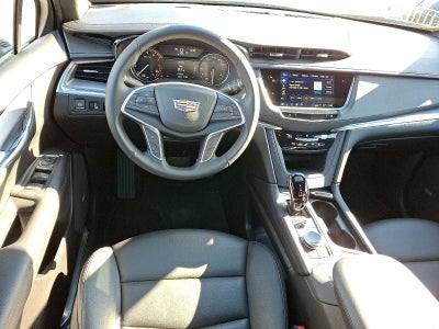 2025 Cadillac XT5 AWD 4dr Luxury