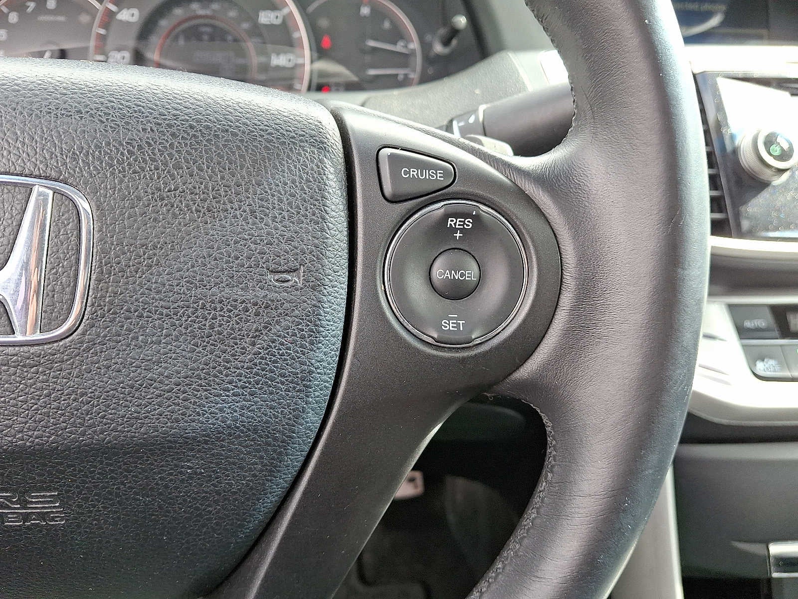 2013 Honda Accord 2dr I4 Auto EX-L