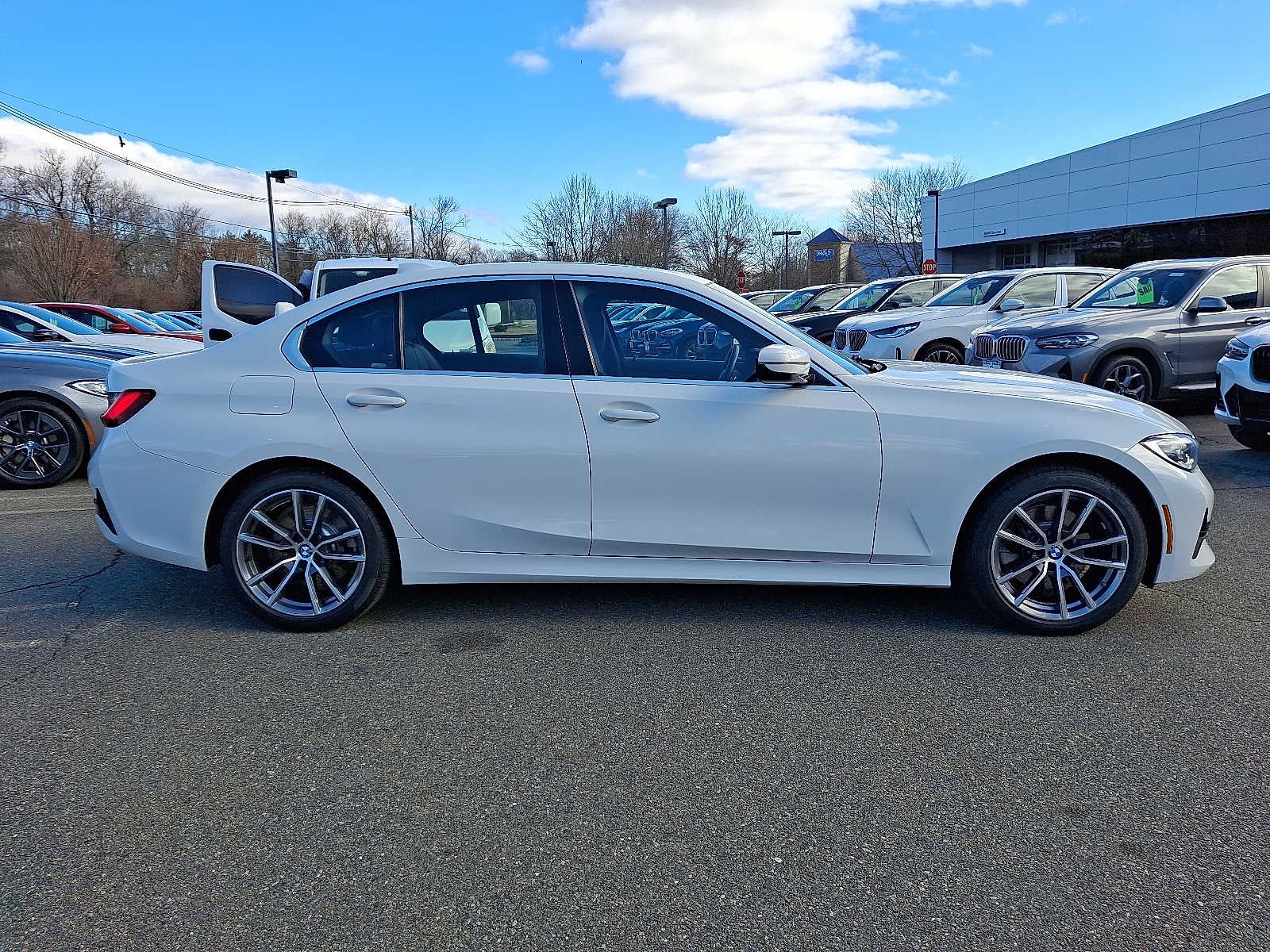 2020 BMW 3 Series 330i xDrive Sedan North America