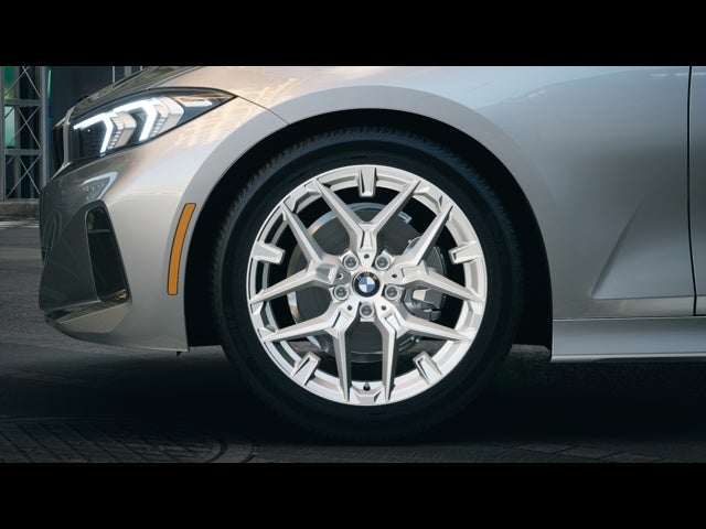 2025 BMW 3 Series 330i xDrive Sedan