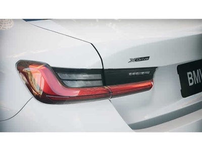 2025 BMW 3 Series 330i xDrive Sedan
