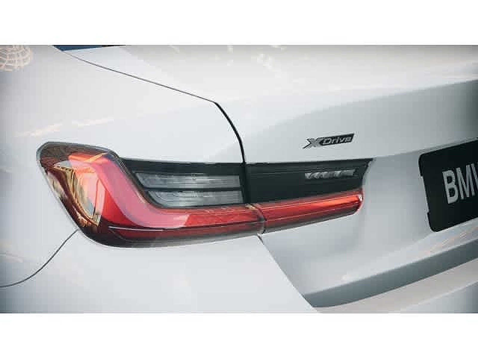 2025 BMW 3 Series 330i xDrive Sedan