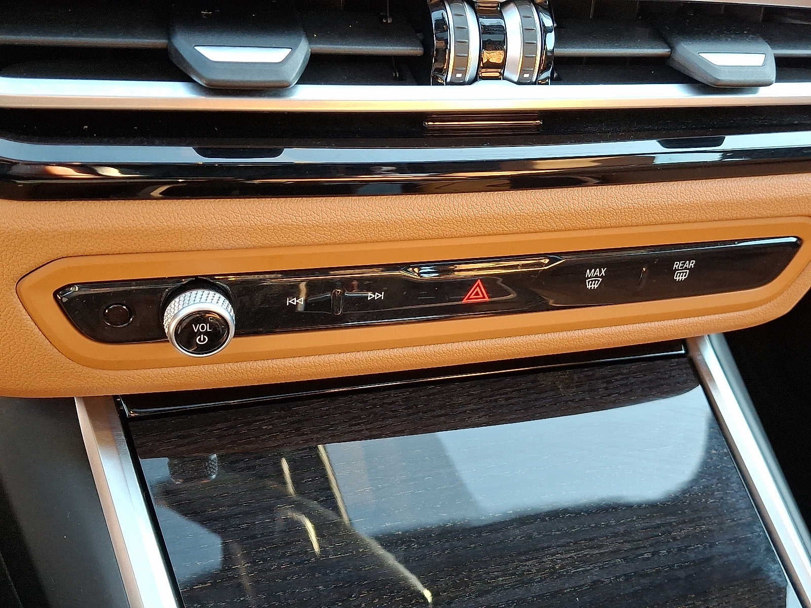 2023 BMW 3 Series 330i xDrive Sedan