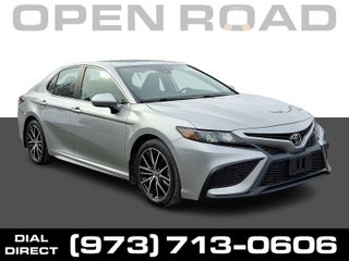 2021 Toyota Camry SE Auto AWD