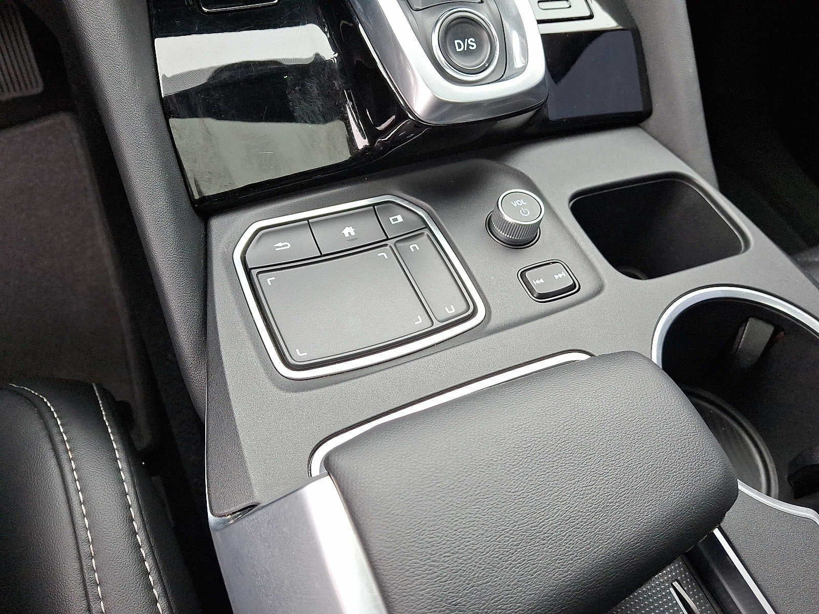 2024 Acura MDX SH-AWD w/Technology Package