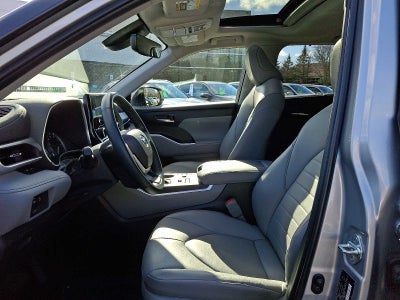 2023 Toyota Highlander XLE AWD