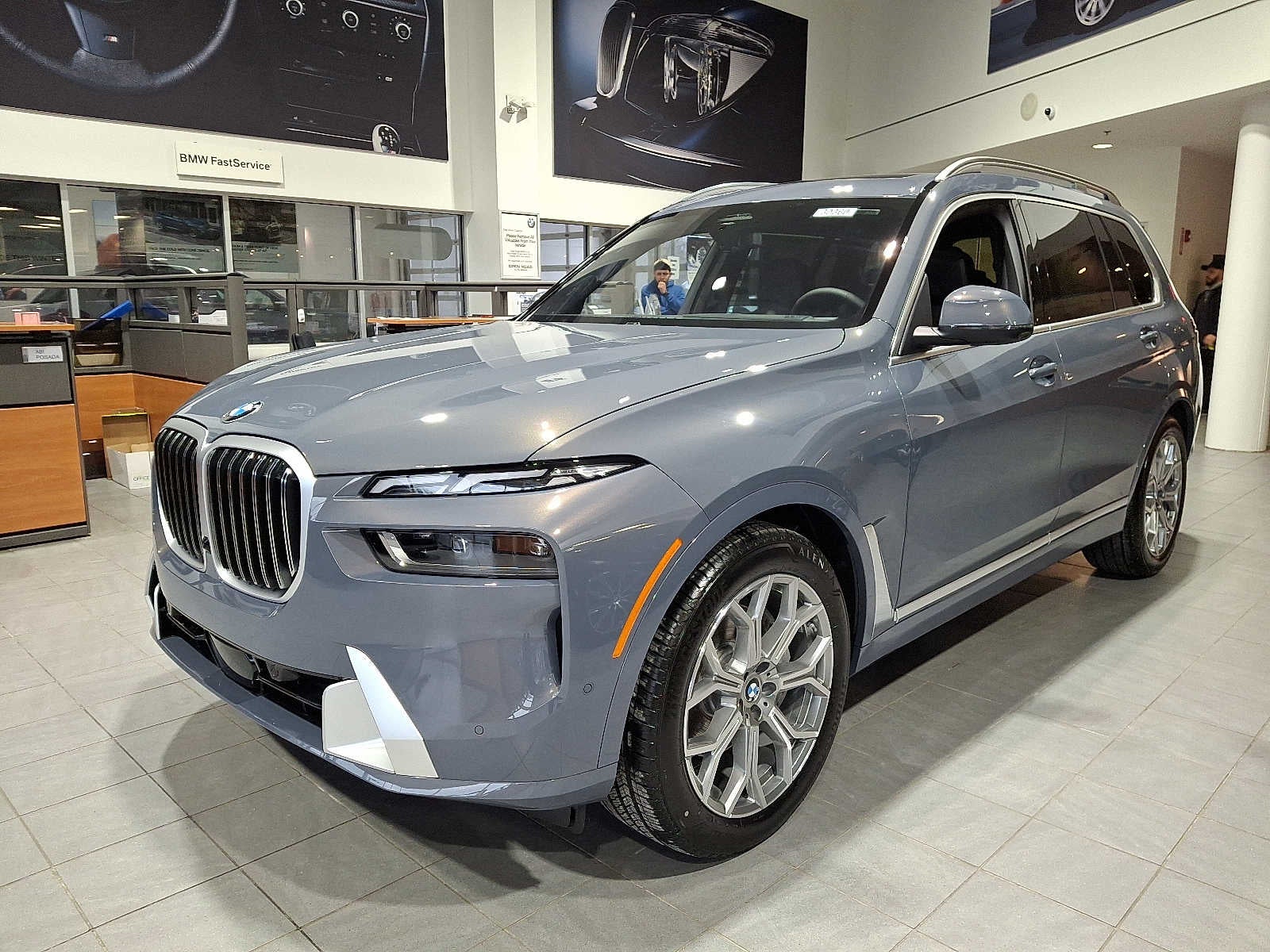2026 BMW X7 xDrive40i Sports Activity Vehicle