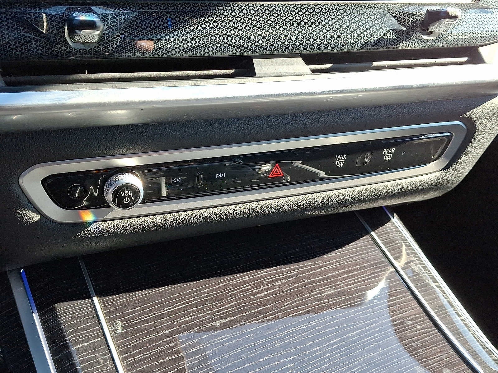 2023 BMW X7 xDrive40i Sports Activity Vehicle