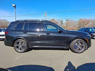 2023 BMW X7 xDrive40i Sports Activity Vehicle