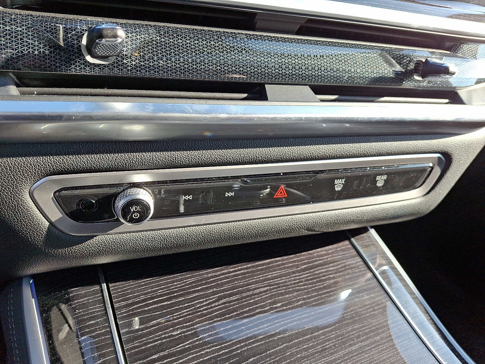 2024 BMW X5 xDrive50e Plug-In Hybrid