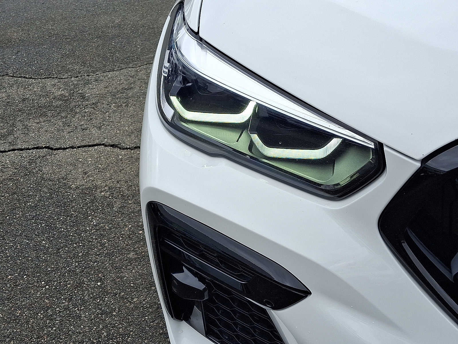 2023 BMW X6 xDrive40i Sports Activity Coupe