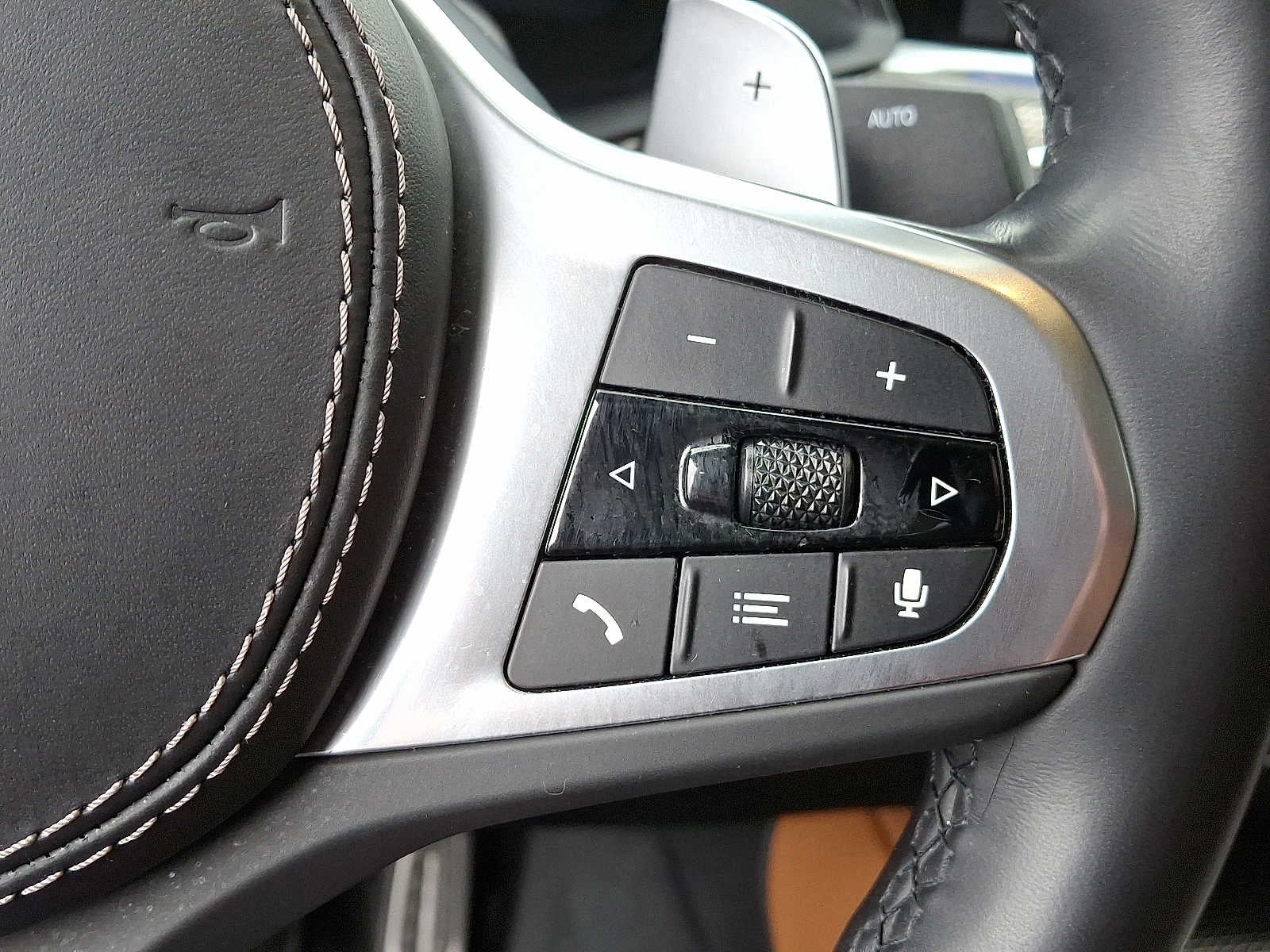 2023 BMW X6 xDrive40i Sports Activity Coupe