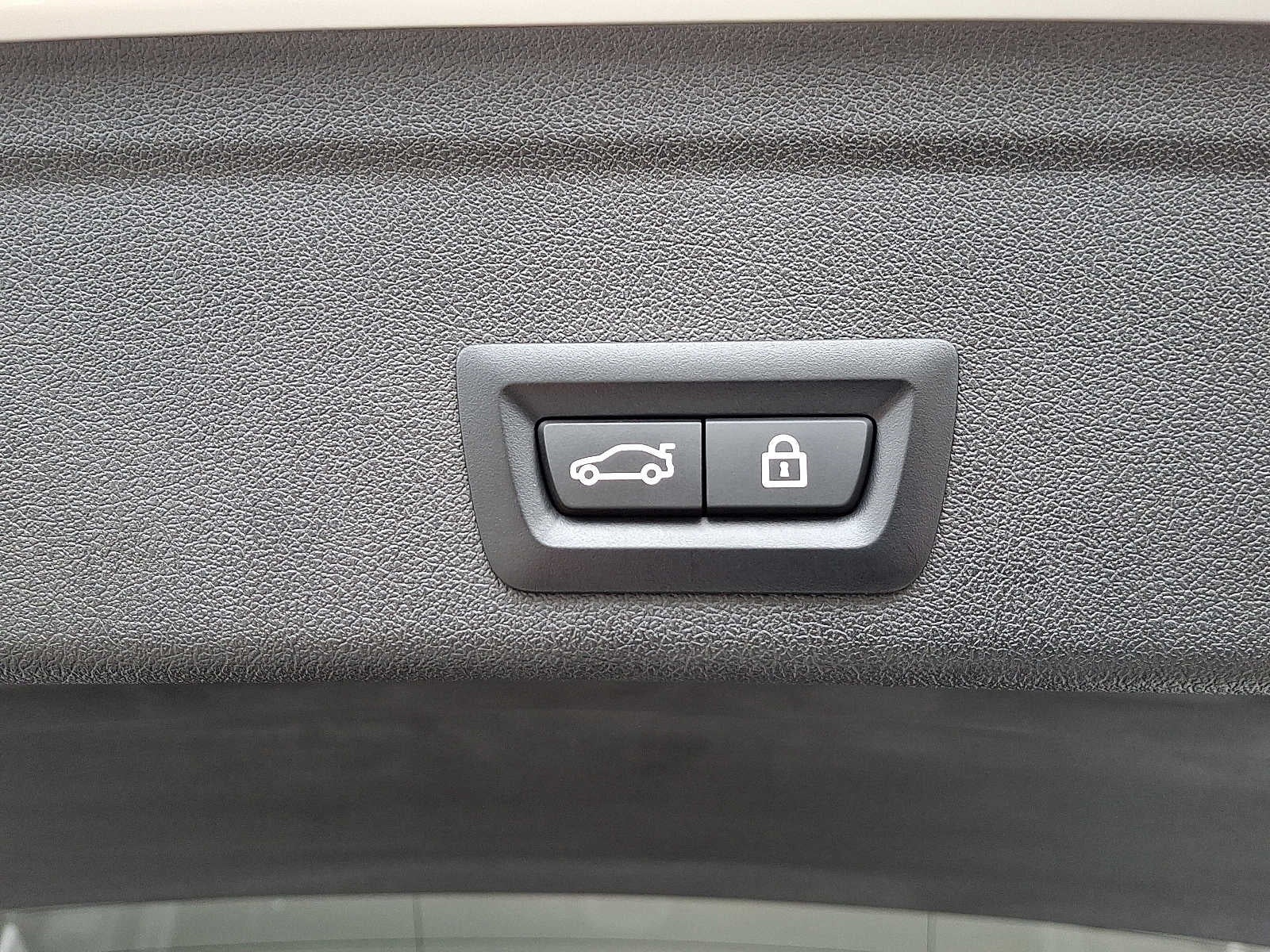 2023 BMW X6 xDrive40i Sports Activity Coupe