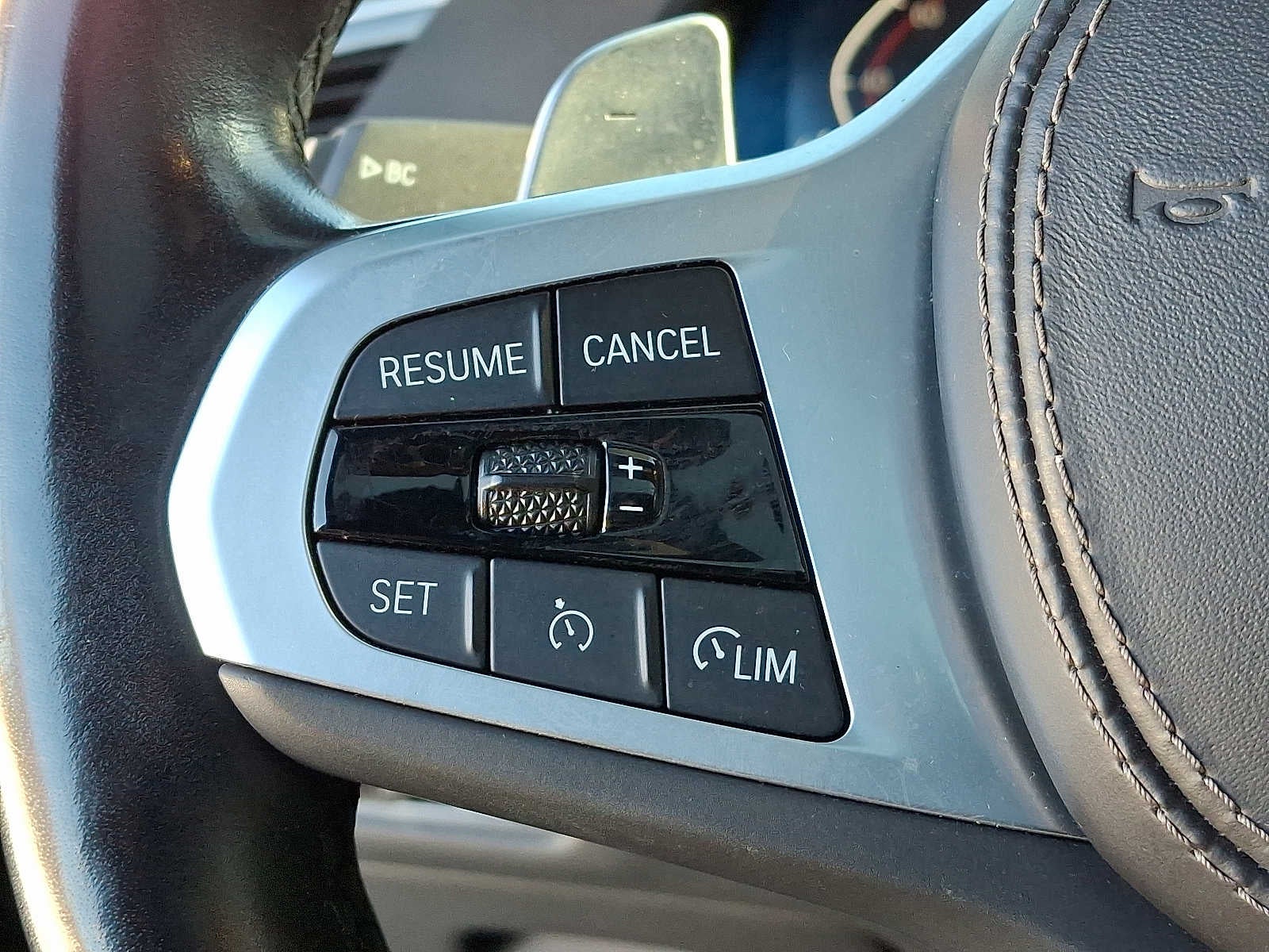 2022 BMW X6 xDrive40i Sports Activity Coupe