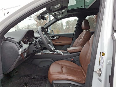 2019 Audi Q7 Premium Plus 45 TFSI quattro