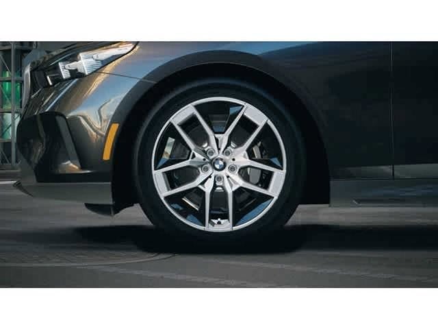 2026 BMW 5 Series 530i xDrive Sedan