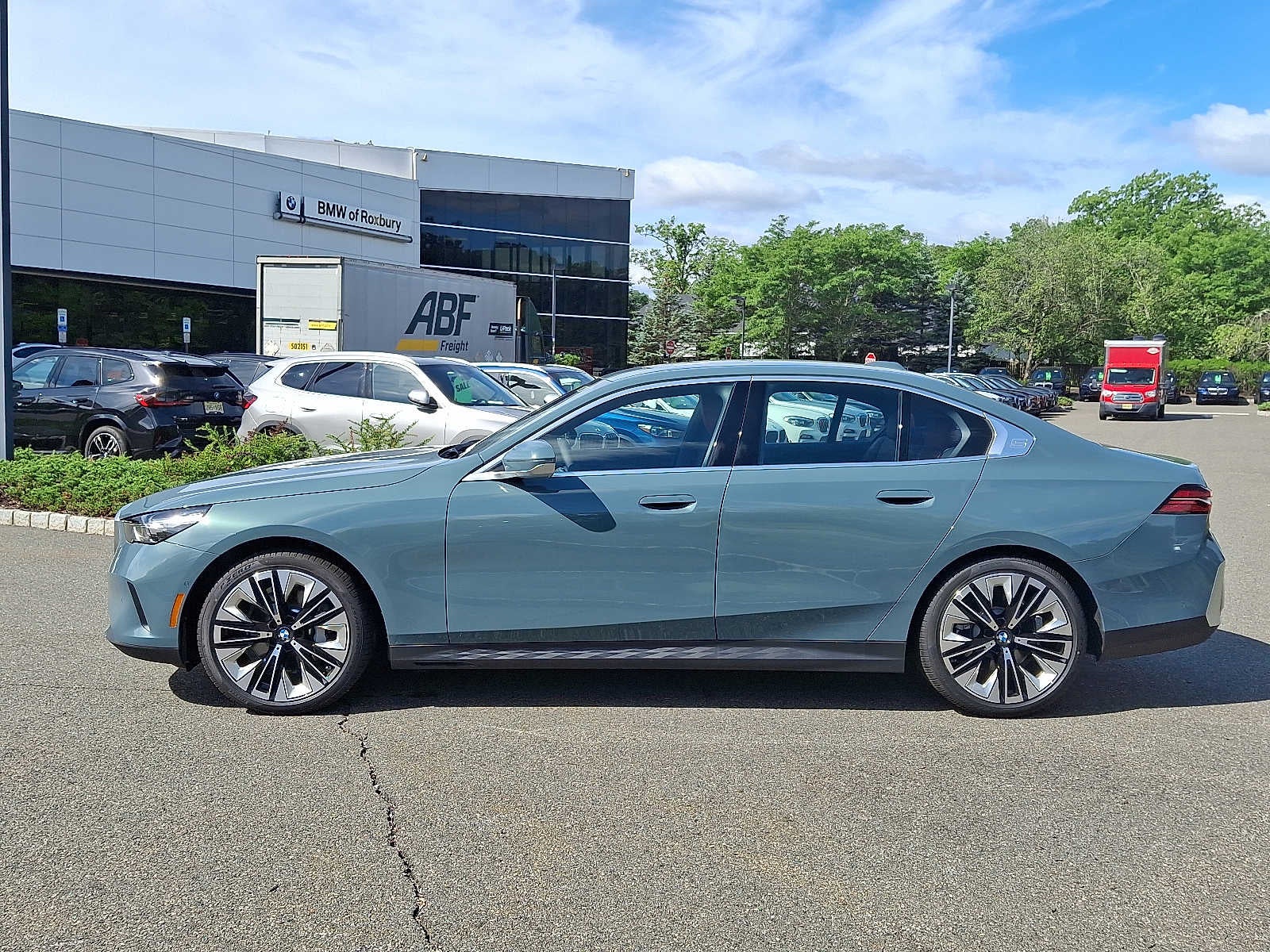 2025 BMW 5 Series 530i xDrive Sedan