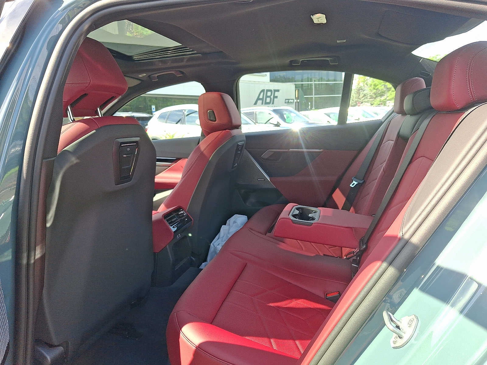 2025 BMW 5 Series 530i xDrive Sedan