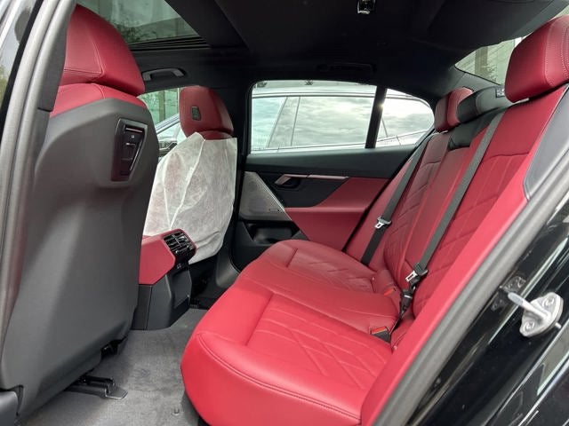 2024 BMW i5 eDrive40 Sedan