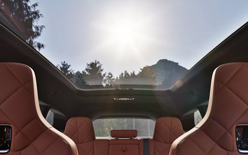 M Multi-function Seats and panoramic eclipsing roof. | BMW of Roxbury in Kenvil NJ